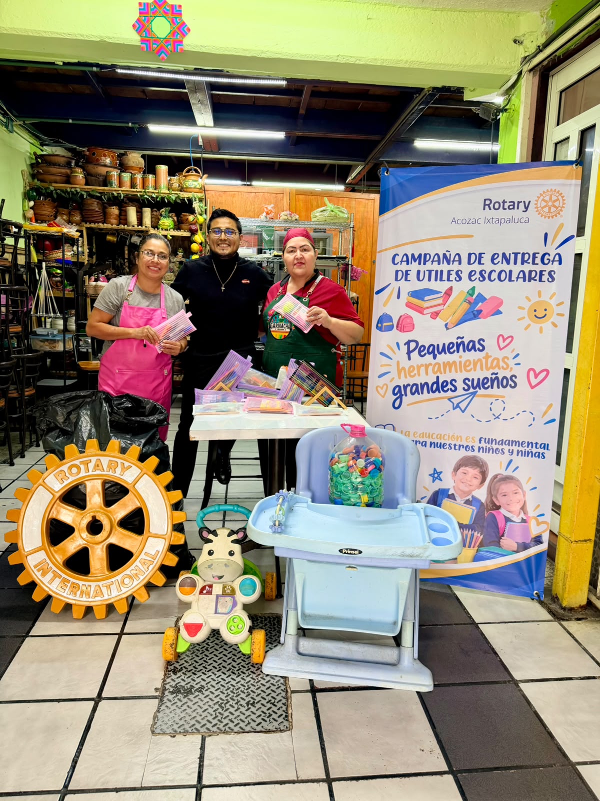 Donación de utiles Escolares
