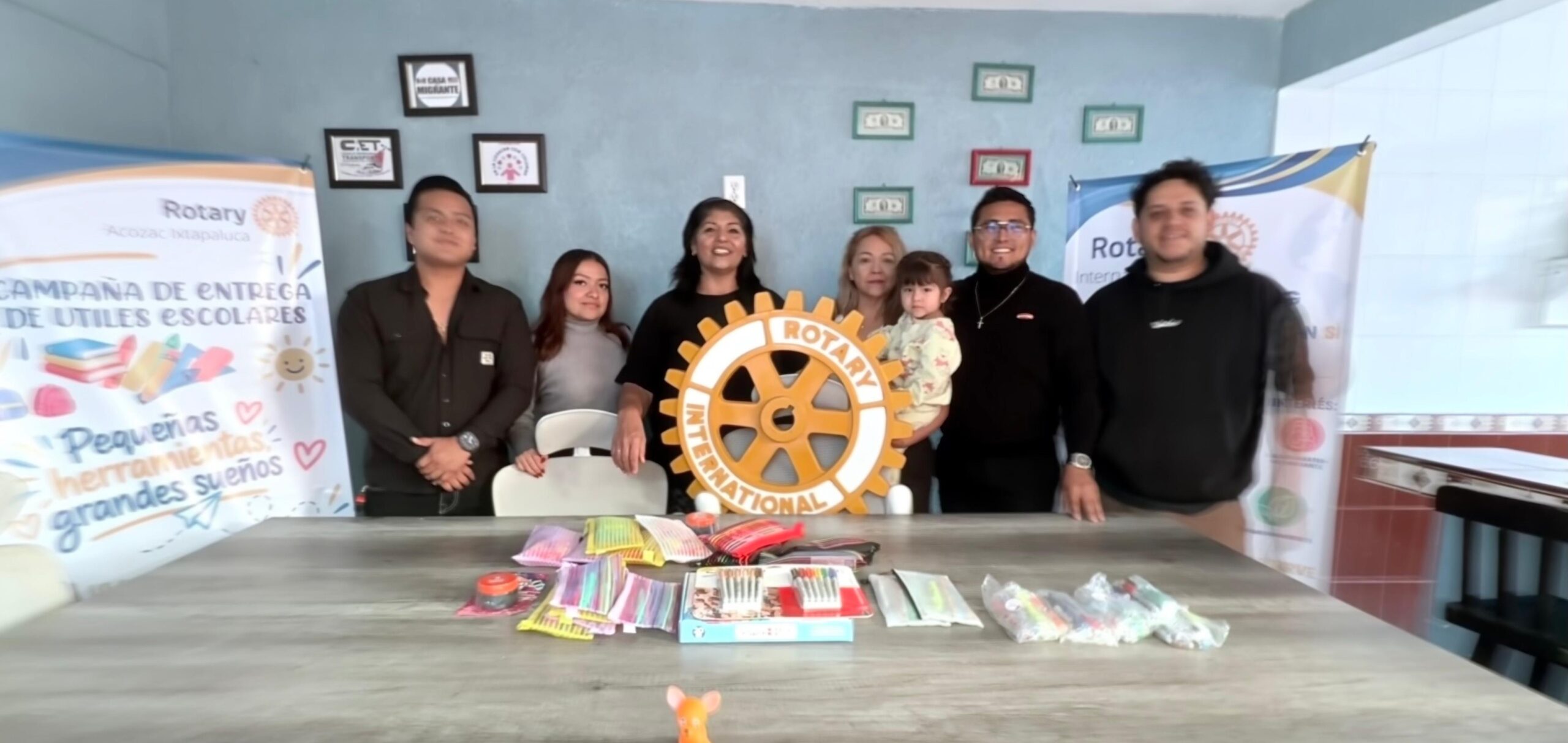 Donación de utiles Escolares